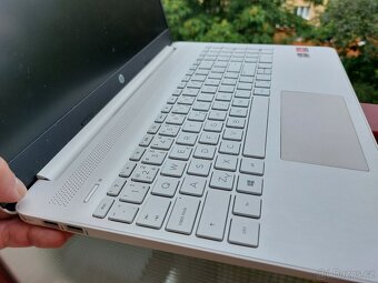 HP 255 G8 Ryzen5 5500U 16GB 512SSD IPS W11Pro - 5