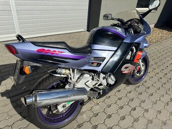 Honda CBR 600F - 5