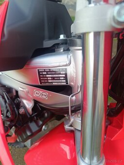 Honda CRF 110 F - 5