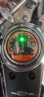 Suzuki Intruder 1800R - 5