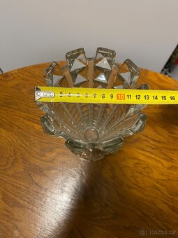 Skleněná váza - 5