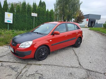 Kia Rio 1.4i 71kw nová STK - 5