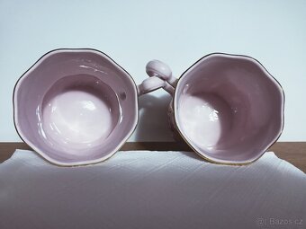 2x hrnek z růžového porcelánu s jemným květem - 5