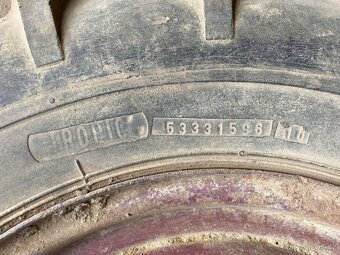 2 ks kola na traktor - 5