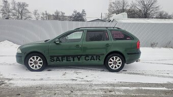 Octavia 2 2.0FSi 4x4 - 5