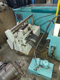 Hrotová bruska TOS BHU 40/2000 (8928) - 5