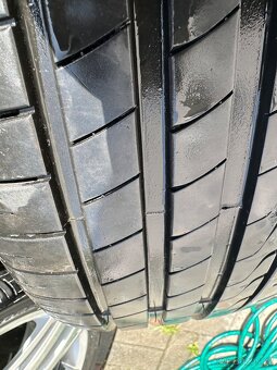 5x112 r19 245/40r19 letní originál Vw - 5