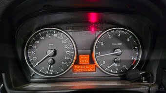 BMW e93 320i - 5