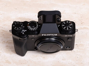 Fujifilm X-T5 - 5