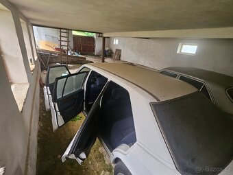 Mercedes 250D Pullmann - 5