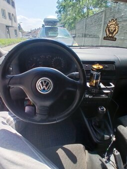 Golf 4 1.6 74kw - 5