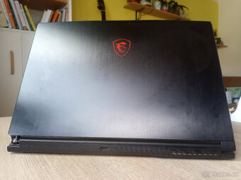 MSI GF63 Thin 9SC (15,6" FullHD, i7-9750H, 32GB RAM, Nvidia - 5