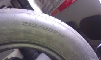 pneu 215/65 R16 - 5