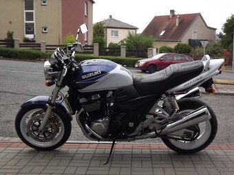 Suzuki GSX 1400 - 5