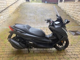 Honda Forza 350, barva šedá, 1. reg 30.3.2023, odpočet DPH - 5