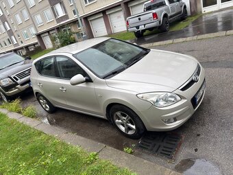 Hyundai i30 1,6l, 2008 Díly - 5