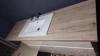 Koupelnový nábytek - 5