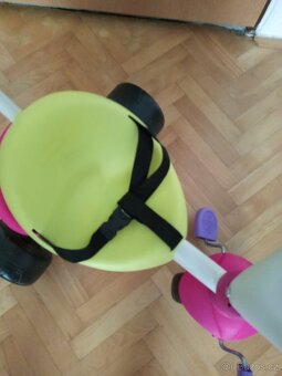 Dětská tříkolka s vodící tyčí - 5