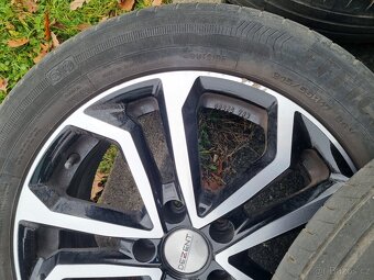 Hlinikova kola Dezent R17 - 5