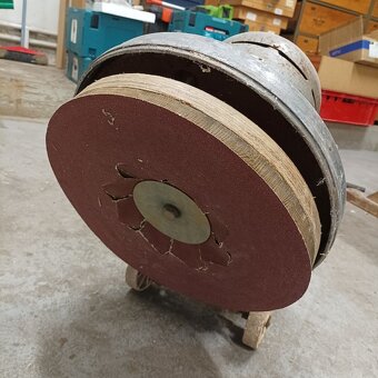 Bruska na parkety a dřevěné podlahy - 5