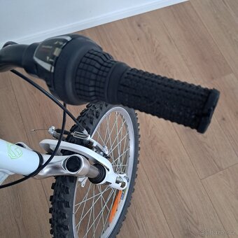 Prodám kolo v dobrém stavu - 5