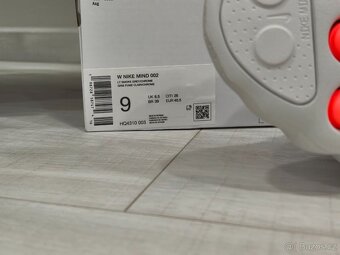 Nike Mind 002 šedé/stříbrné - 5