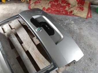 5.dvere Roomster - 5