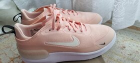Nike dámské sportovní boty - 5