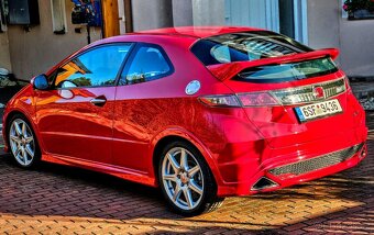 Prodám Honda Civic Type R FN2 - top stav - 5