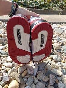 Boty 40 Jordan - 5