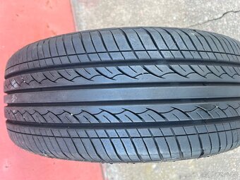 Pneu 195/55 R15 - 5