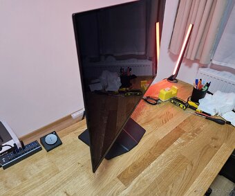 MSI URX QD-OLED – špičkový OLED - 5