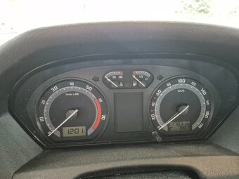 Fabia I 1.2 tsi 2004 - 5