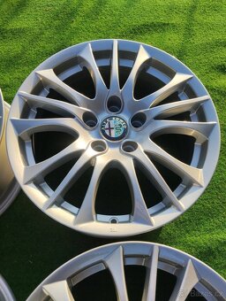 ALU ALFA ROMEO GIULIETTA 5X110 R16' - 5