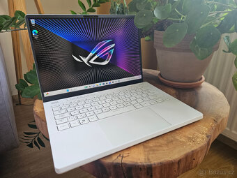ASUS ROG Zephyrus G14 2023 - RTX 4060, AMD Ryzen 9, 1TB SSD - 5