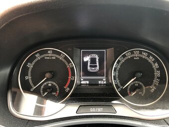 Škoda Fabia 1,0 MPI 44 KW Ambition, jen 48000 km - 5