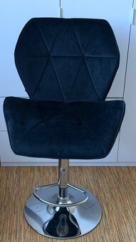 Kosmetické křeslo - 5