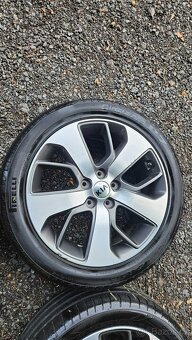 161.sada originální kola KIA 5x114,3 R18 235/45/18 - 5
