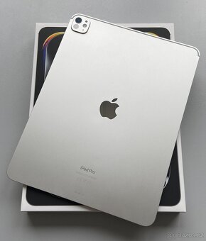 Apple iPad Pro 13" Wi-Fi M4 256GB+Pencil+Smart Folio - 5