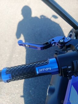 Yamaha MT 07 - 5