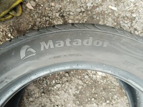 Prodám 2ks lentich pneu Matador 225/50 R17 - 5