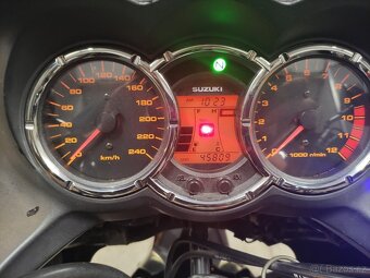 Suzuki DL1000 Strom - 5