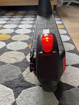 Elektrická koloběžka GoGEN VOYAGER MAX RANGE S911 - 5