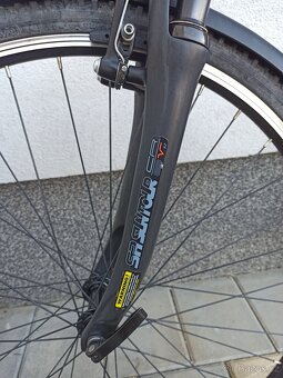 Prodám trekové kolo FELT, Shimano Deore - 5