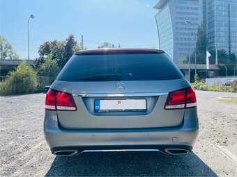 Mercedes-Benz E 220 CDI - 5