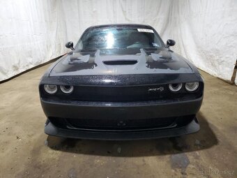 DODGE CHALLENGER SRT HELLCAT - 5