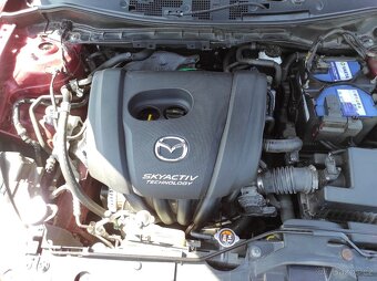 Mazda 2 - 5