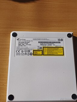 Hitachi-LG GP57 slim externí vypalovačka - 5