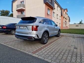 Prodám plug-in Kia Sorento 1.6 T-GDI PHEV 4x4 TOP, 195 kW - 5