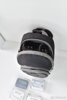 Profi kompakt Sony ZV-1 v "plné polní" - 5 aku, šíro-makro - 5